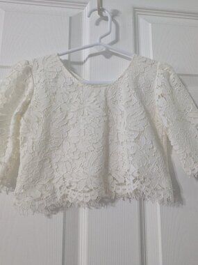 Little girls lace top